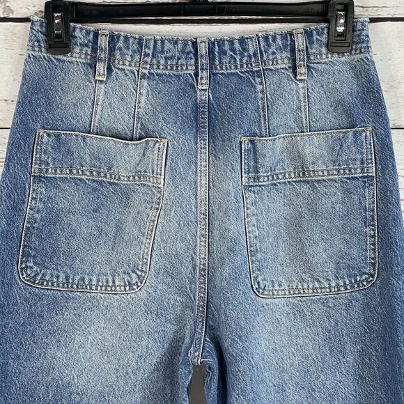 We The Free People SZ 31 Mom Jeans High-Rise Raw Stacked Hems Faded Pockets Blue - Picture 5 of 11